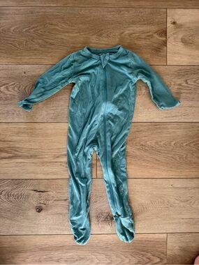 Kyte BABY Cove Long-Sleeve Zippered Footie Pajamas 6-12